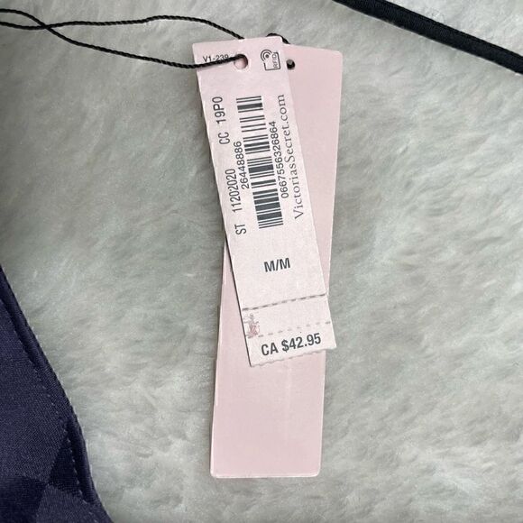 Victorias Secret Tank Top Night Pyjama Top Satin Purple Size Medium Loose Fit - Picture 3 of 8